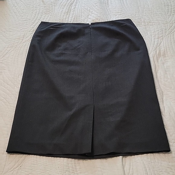 Vintage CHAUS gray pencil skirt corporate schoolgirl 
Office Siren Women’s 6 - Picture 3 of 8